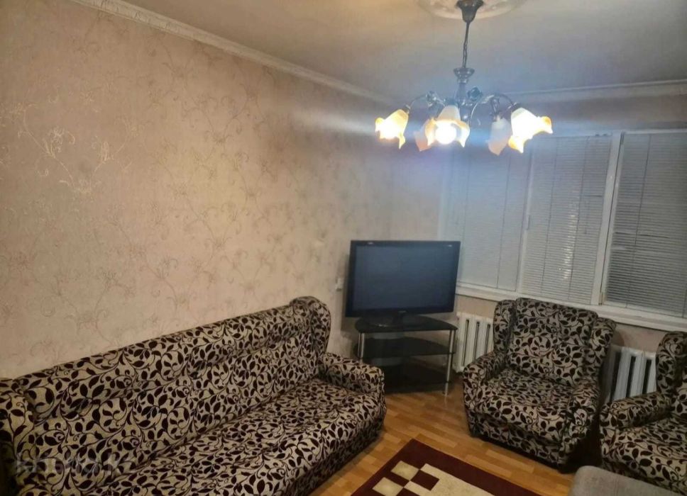 Продается 3 ком квартира район Саяхат