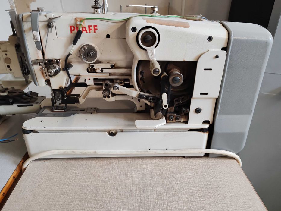 Vand urgent masini de cusut