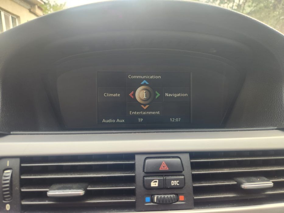 BMW E90 Pachet M