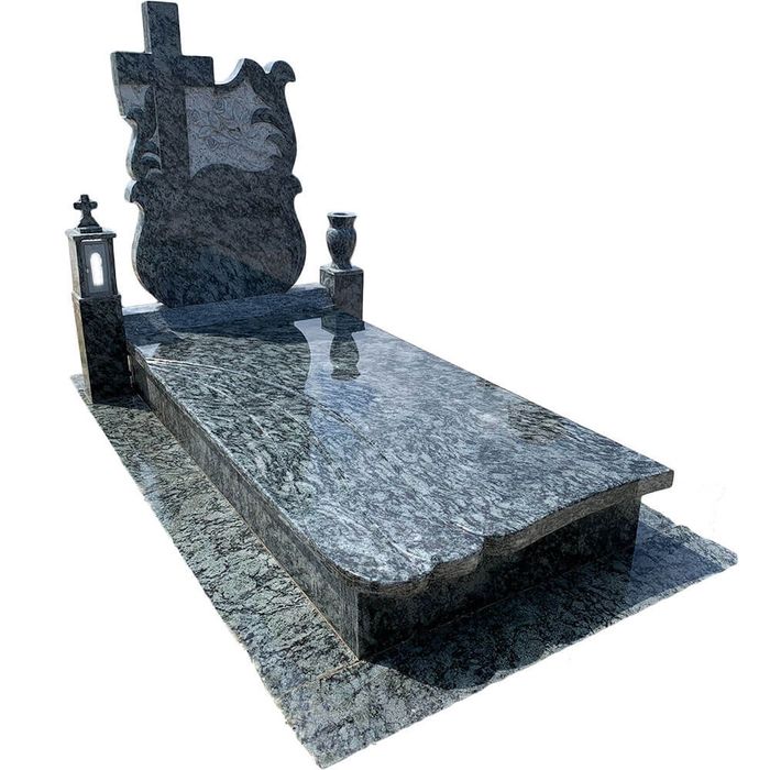 Vând monumente funerare