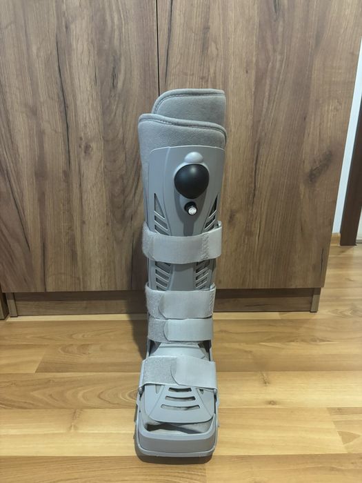 Протеза за глезенна става Protect cat Walker