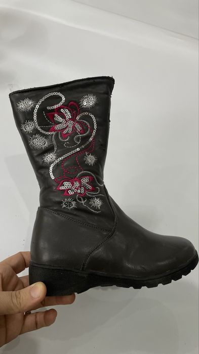 Вся обувь с деффектами