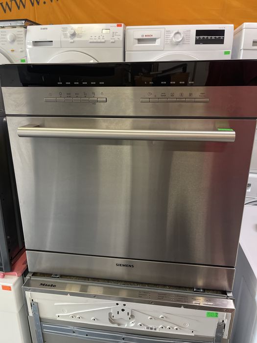 Съдомиялна за вграждане SIEMENS 60/60