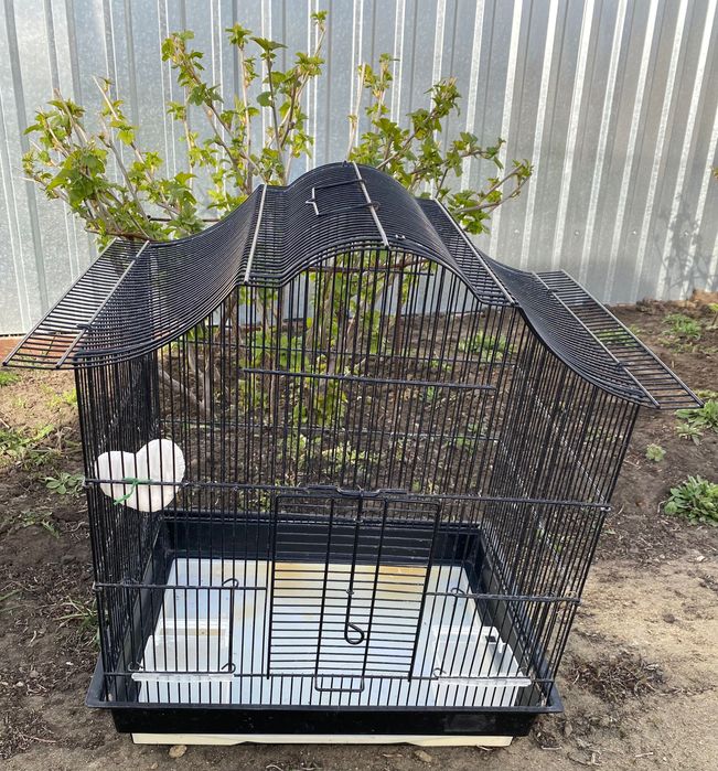 Продам клетку для попугая