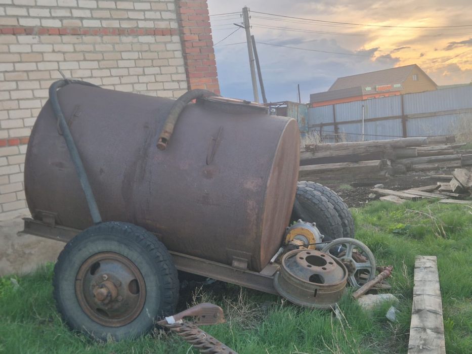 Продам Бочку 200К