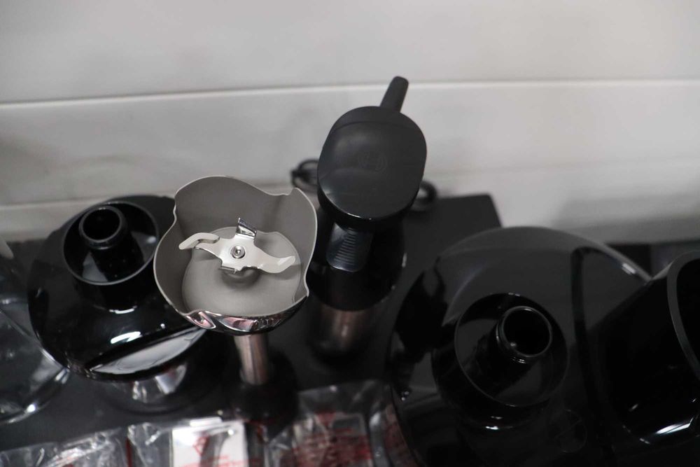 BOSCH Серия6 Пасатор ErgoMaster 1000W Неръждаема стомана, СПУКАНА ЧАША