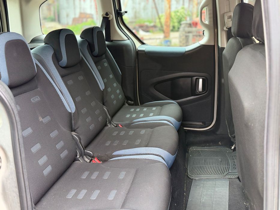 Кола Citoren Berlingo