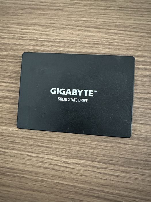 SSD диск gigabyte gp-gstfs31120gntd 120gb