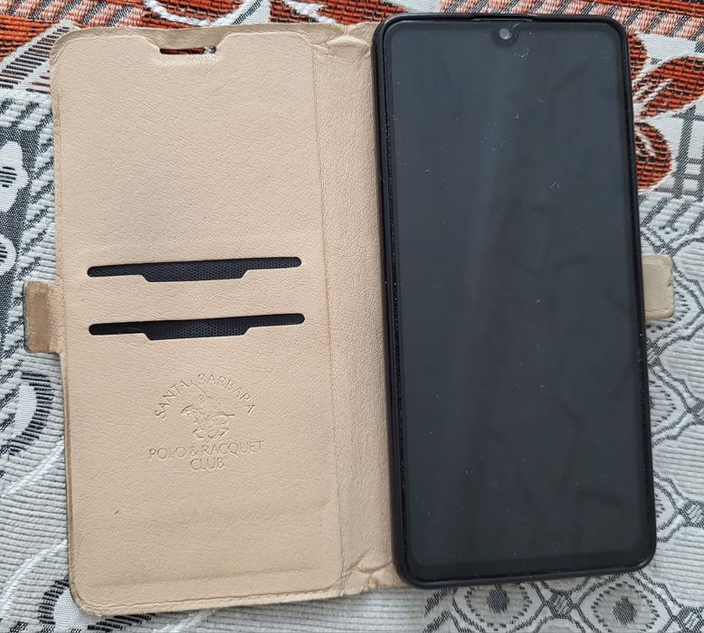 Продам телефон Samsung galaxy A41