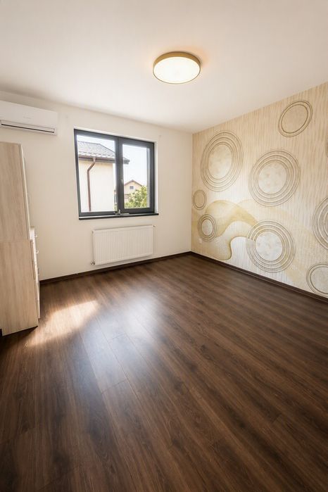 CASĂ INDIVIDUALĂ 4 camere  Chiajna