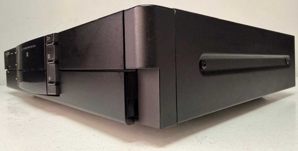 Grundig Fine Arts CD 12 am linie audio deck si Amplificator