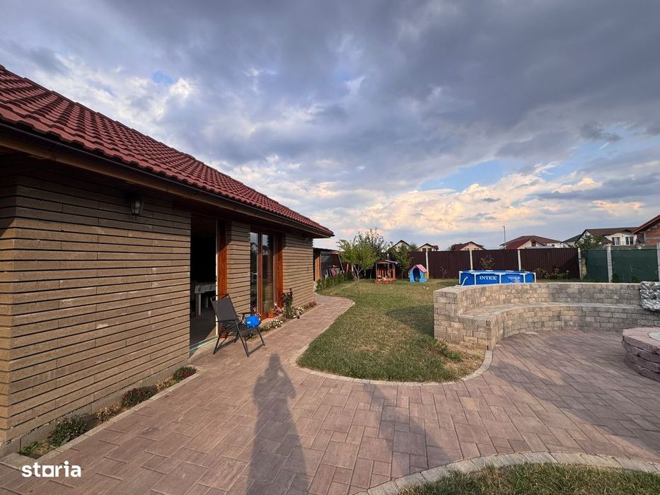 Casa individuala, carport, curte superba, Cristian, Sibiu