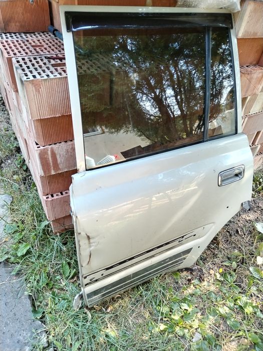 Дверь на Toyota Land Cruiser 80