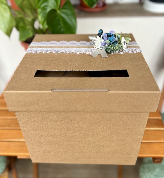 Кутия за пликове