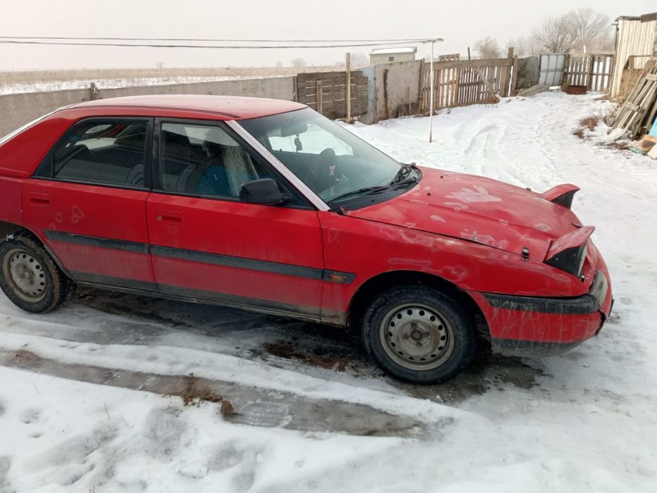 Продам мазду 323
