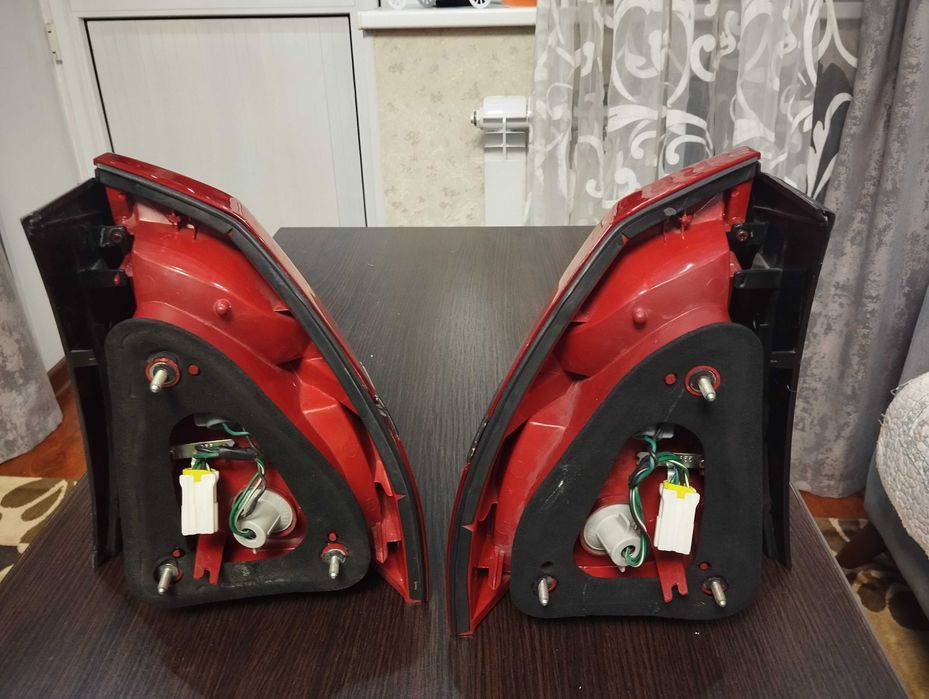 Задние фонари стопы