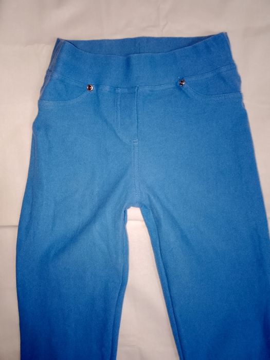 Отдам бесплатно женскую одежду