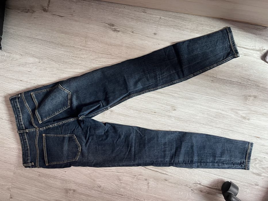 Сини дънки на Zara