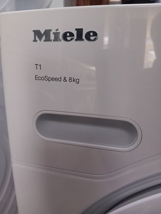 Сушилня с термопомпа Миеле Miele T1  8кг А+++ 2 години гаранция!