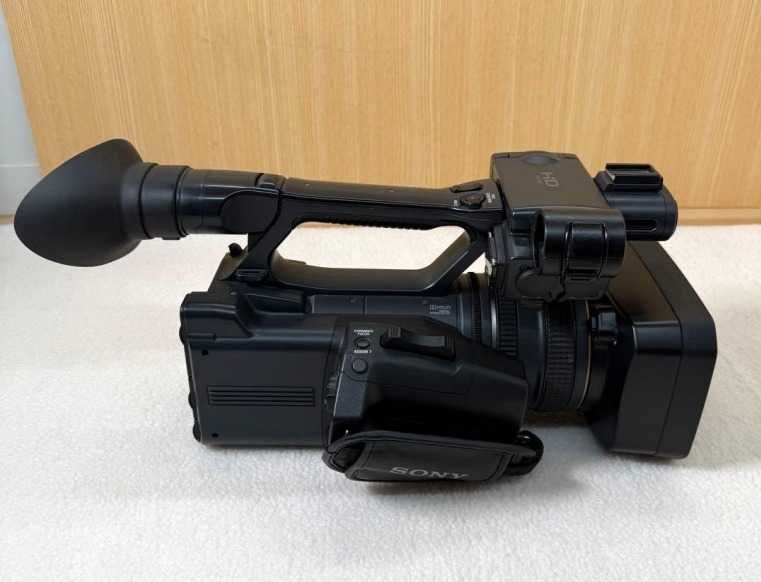 Sony AX 2000 camera pro stare impecabila