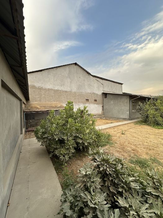 Продается свой участок земли.6 соток в Яшнабадском районе.