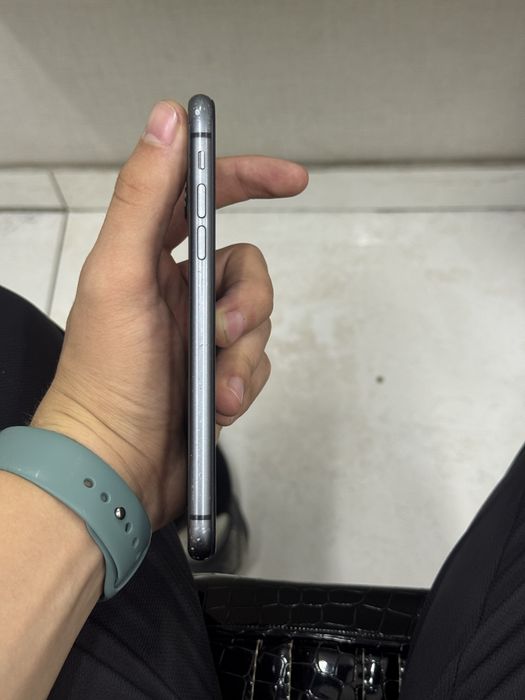 Iphone 11 sotladi 128gb