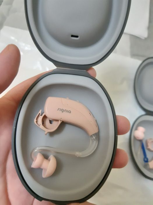 Срочно Продам новые слуховые аппараты