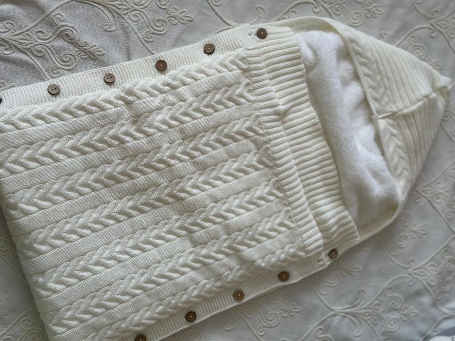 Продам комплект для малыша 0-6 месяцев