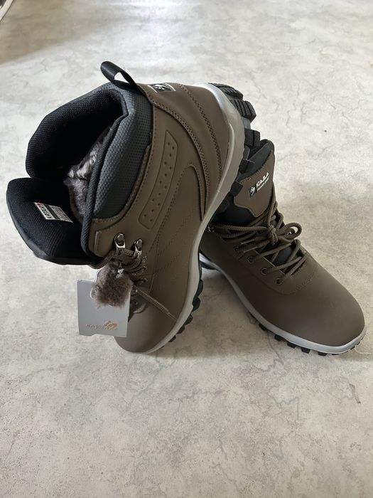 Кроссовки зимние новые