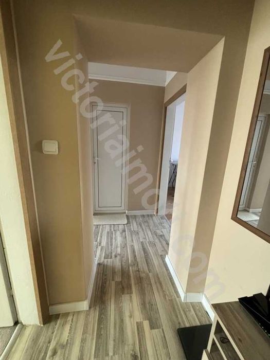 Продава се Четиристаен апартамент в Велико Търново, Център - 90 кв.м за 1834 €/кв.м - Снимка #8