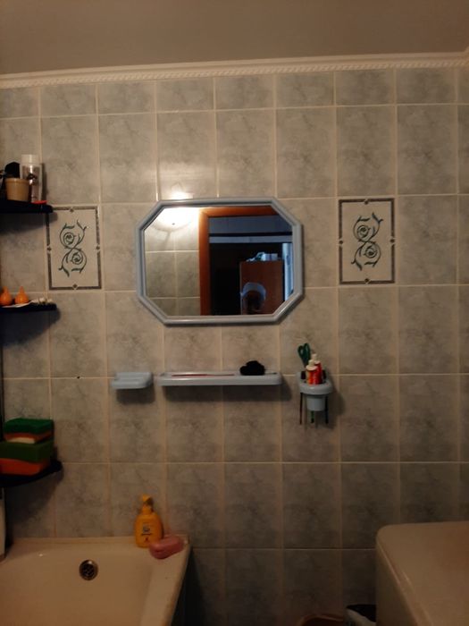 Продам трехкомнатную квартиру