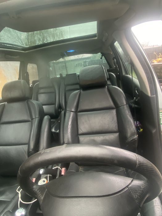 Vand sau schimb peugeot