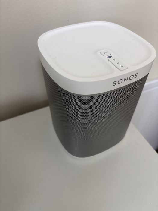 Boxa Sonos One impecabila