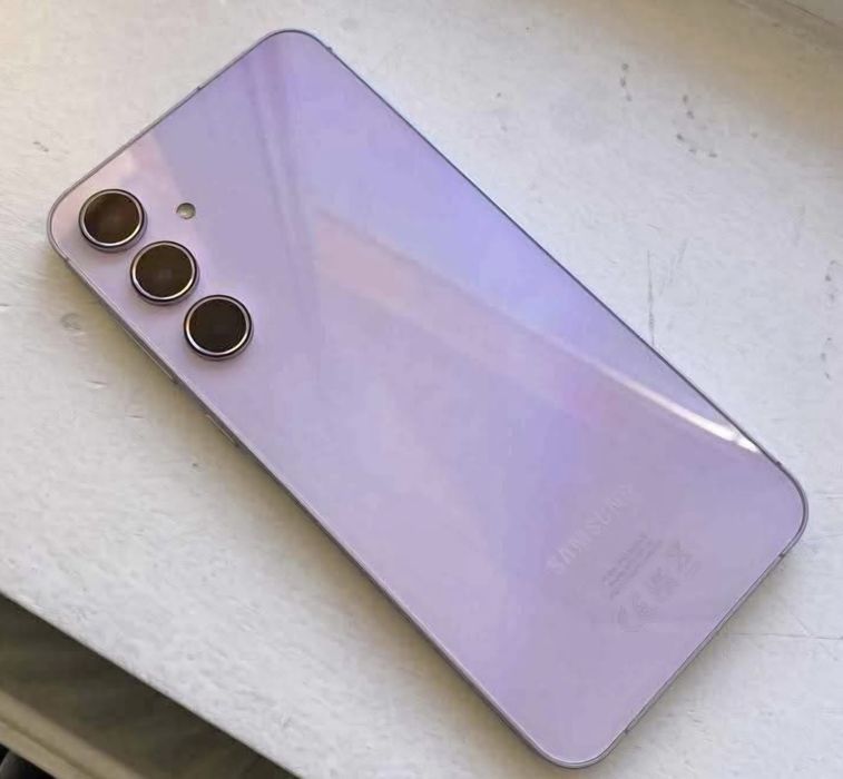 Vând Samsung Galaxy A55 5G