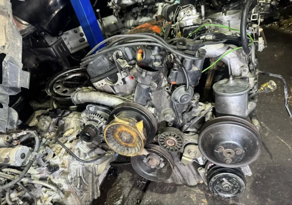 Двигатель MERCEDES-BENZ M102 2.3L