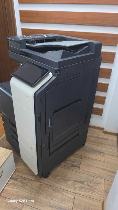 Konica Minolta Bizhub C250i