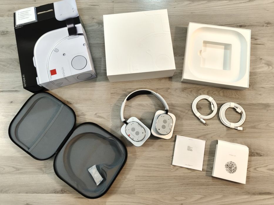 Căști wireless cu ANC Nothing Headphone (1) NOI