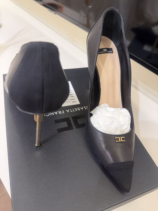 Elisabetta Franchi елегантни обувки