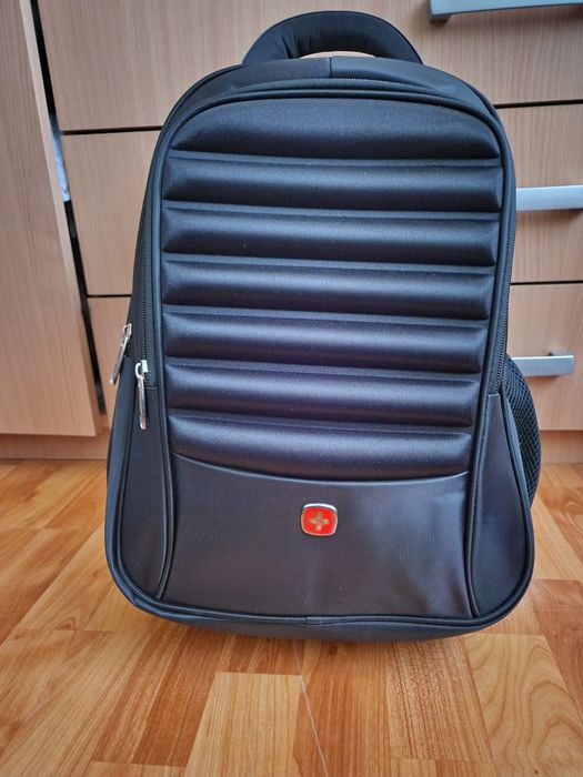 Ghiozdan Swiss model nou