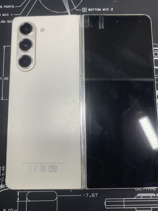 Samsung galaxy flod 5 512gb