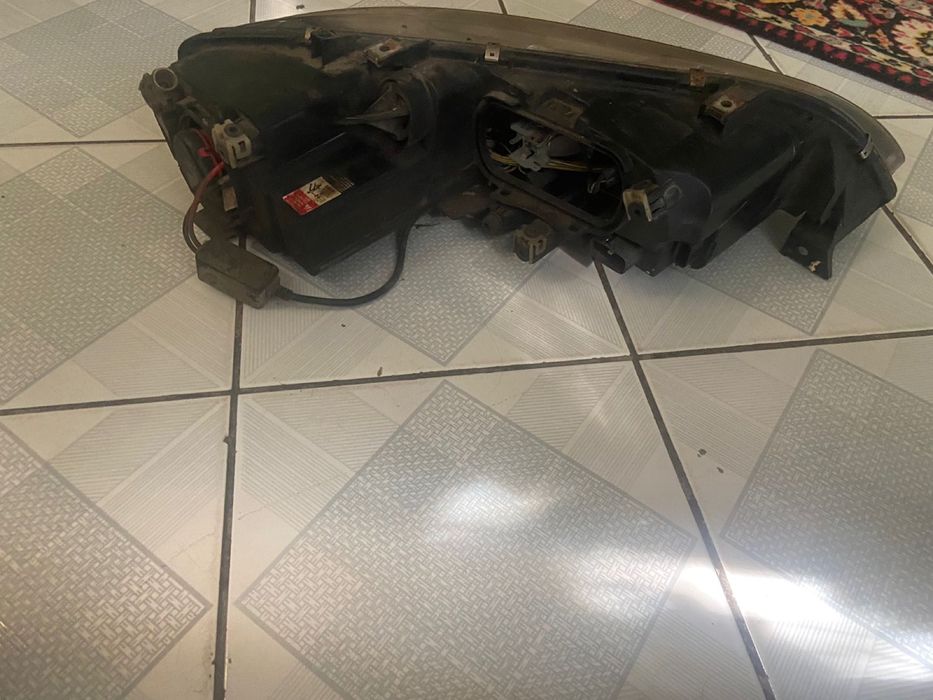 Продаются фары для мазда 6