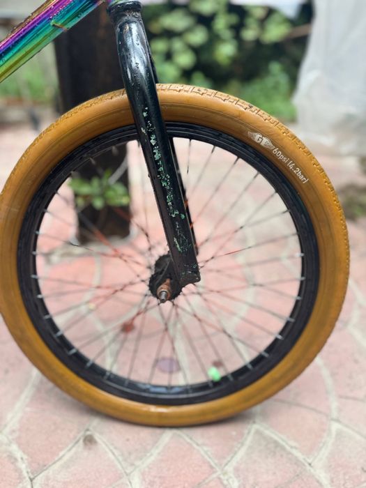 велосипед BMX...