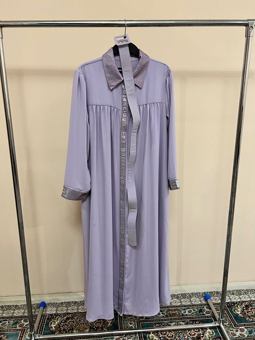 Платье с красивыми стразами