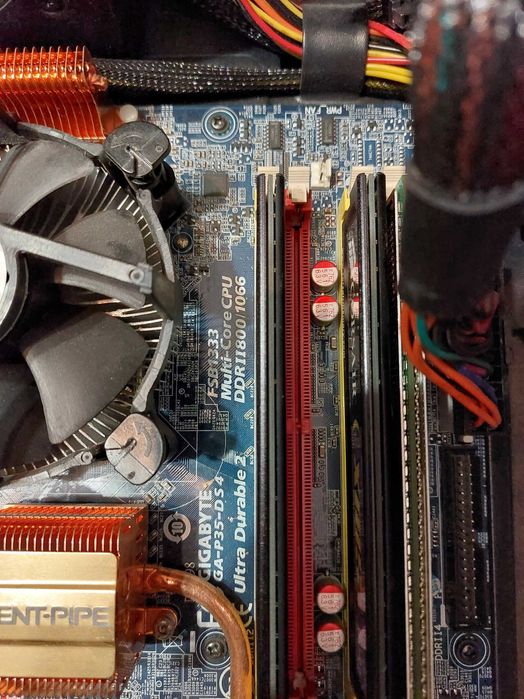 Настолен компютър