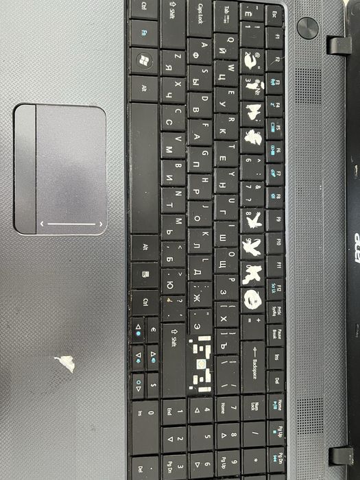 Acer Core i3, 500gb 3gb RAM