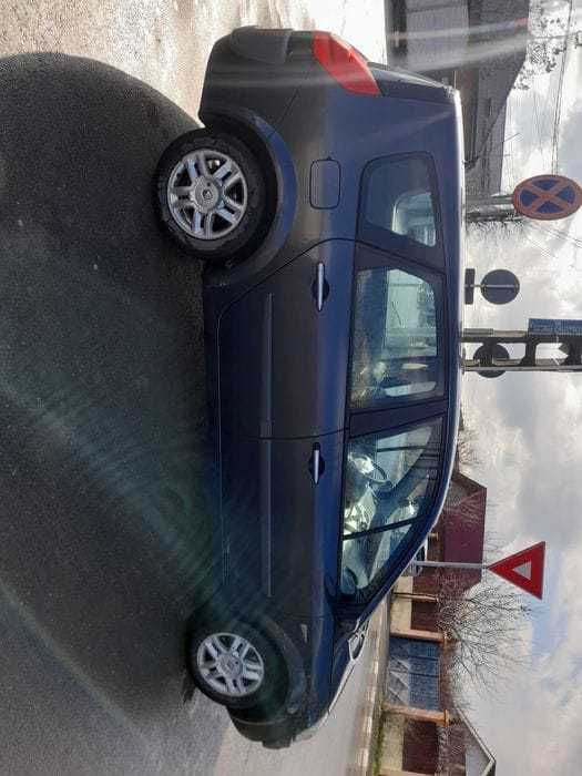 Renault Grand Scenic, 7 locuri, 175000km, 1.9diesel, 2250 euro