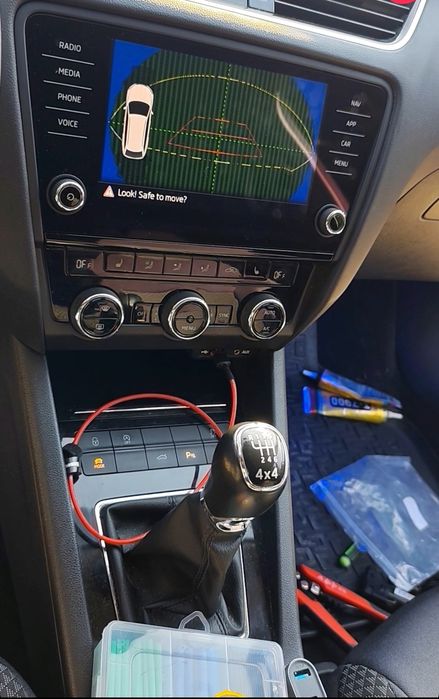 Camera Marșarier OEM Highline Skoda Octavia 3 / Tiguan MK2 | Montaj + Codare + Calibrare București