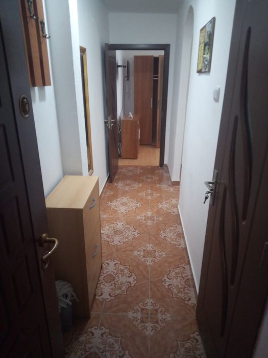 Închiriez apartament 2 camere