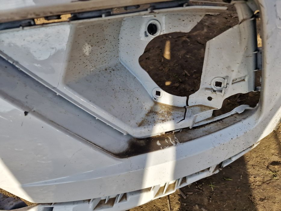 Seat Arona 2020 предна броня