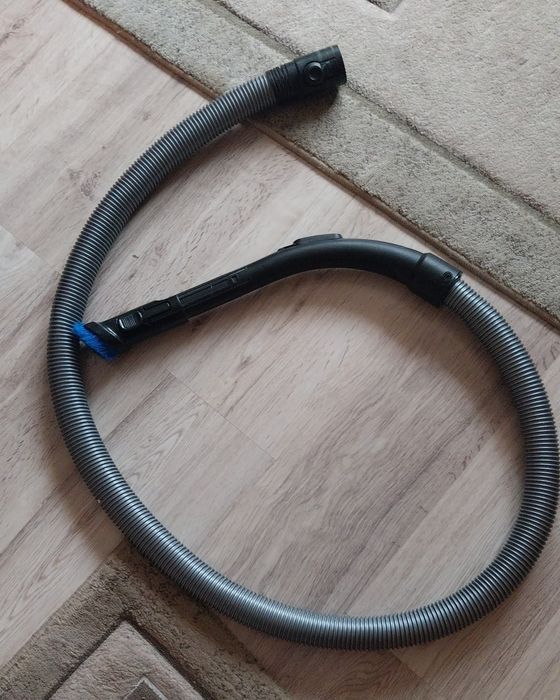 Perie si furtun pt aspirator Philips